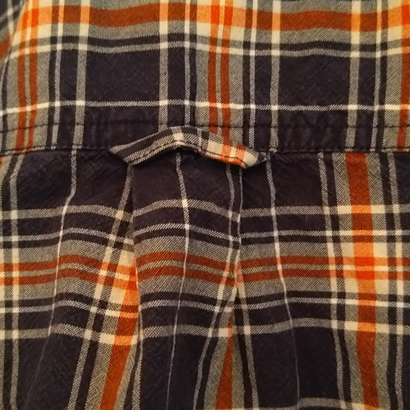 Cherokee boy's plaid shirt in size M - Picture 6 of 6